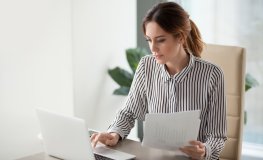 femme document unique evaluation risques professionnels